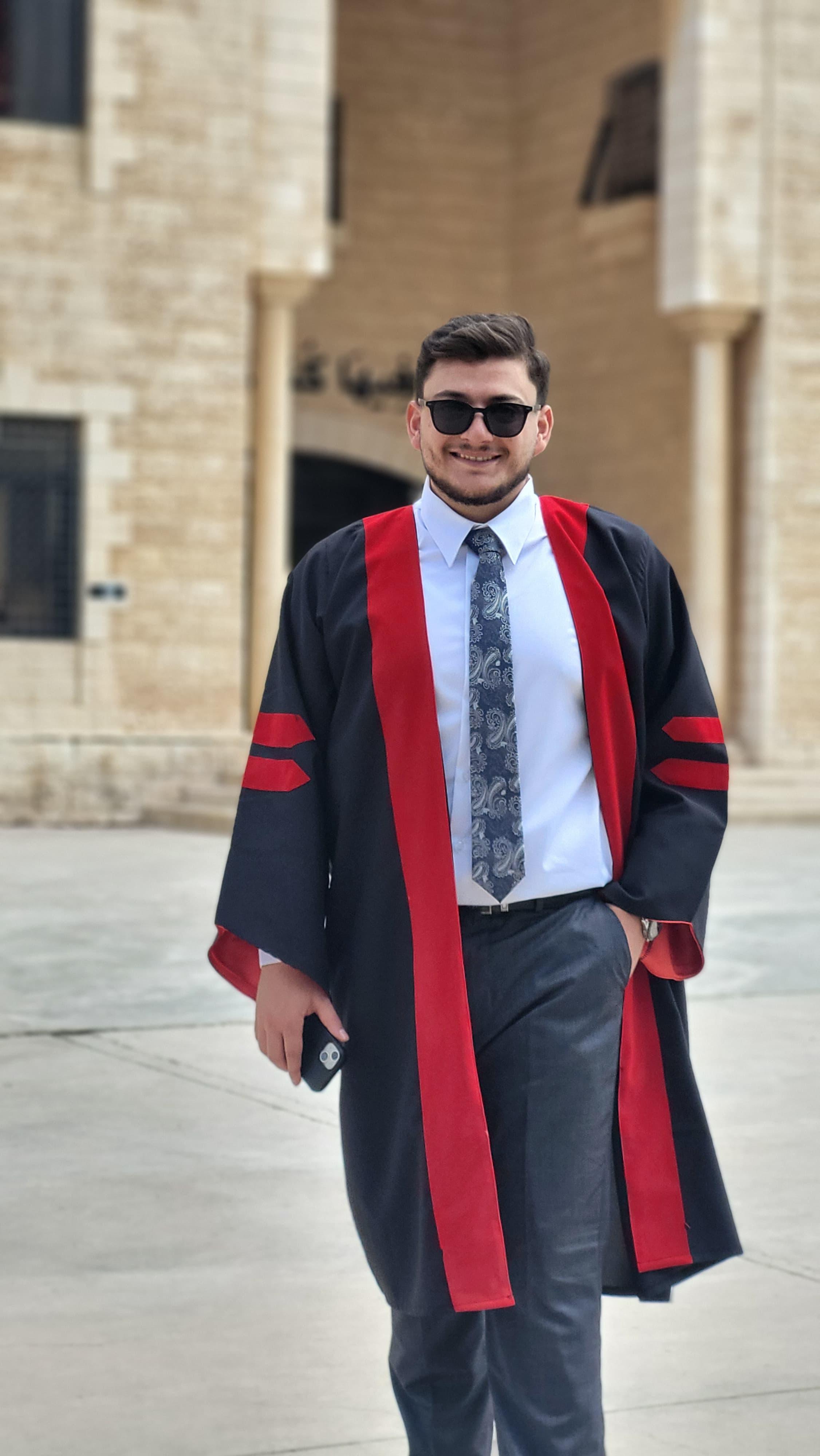 Madar Al-Saa Images 0.7448090320422749