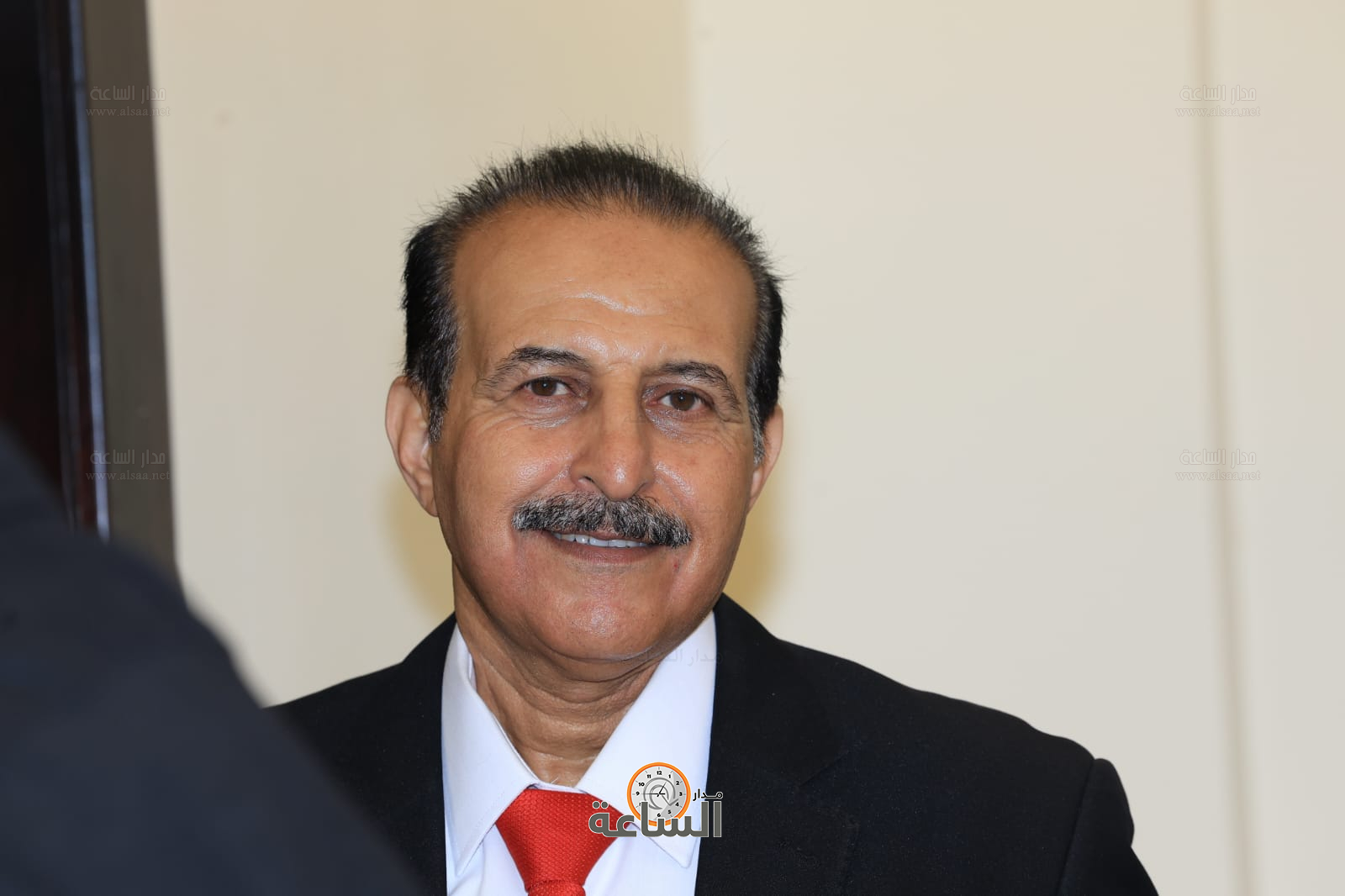 Madar Al-Saa Images 0.9421070616099937