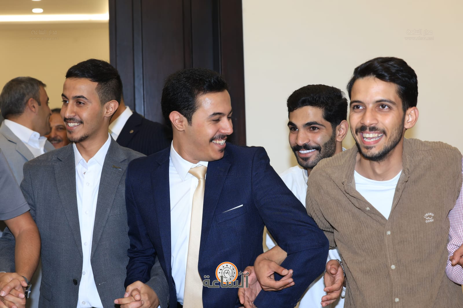 Madar Al-Saa Images 0.30731413016859155