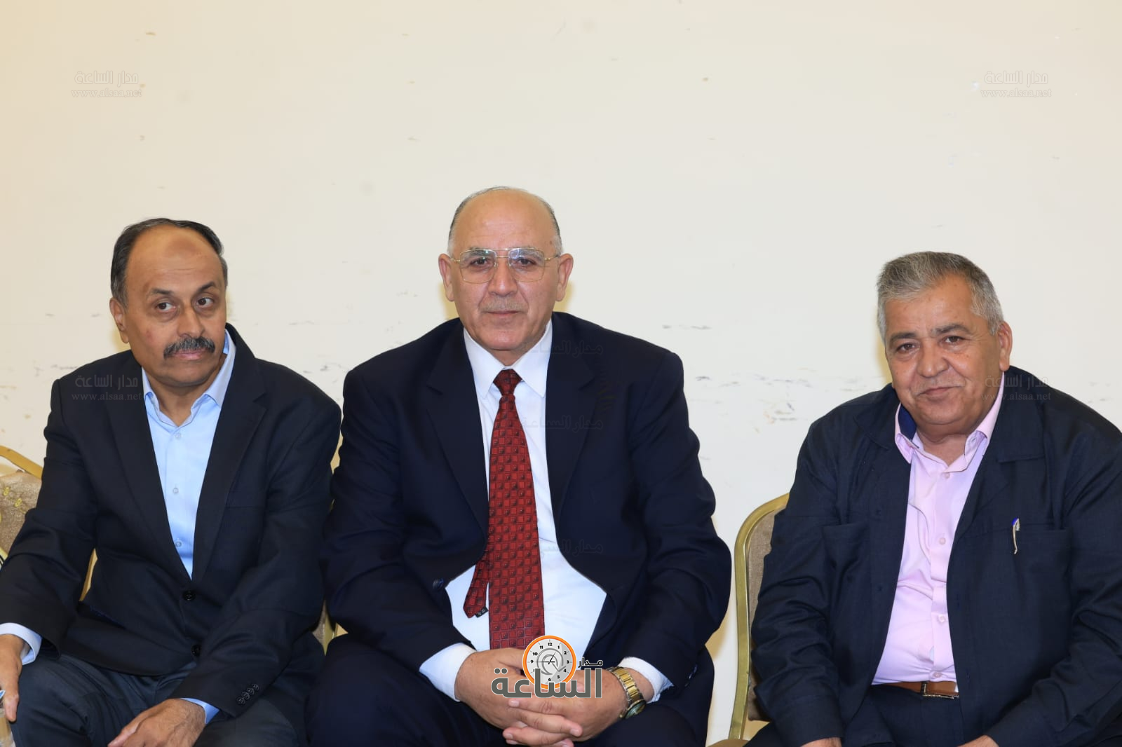 Madar Al-Saa Images 0.4330788852676011