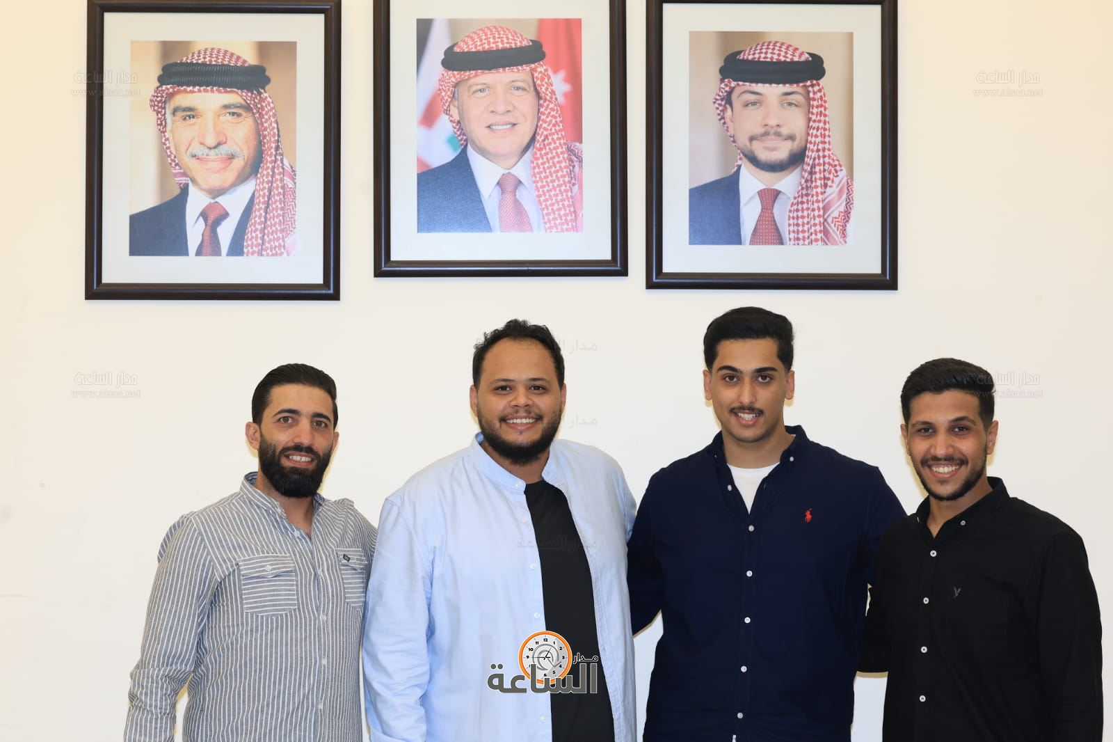 Madar Al-Saa Images 0.45600655314557503