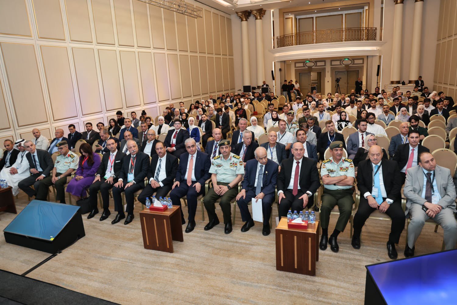 Madar Al-Saa Images 0.5530550902776873