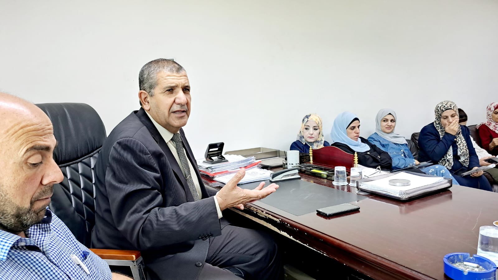 Madar Al-Saa Images 0.9264940855220946