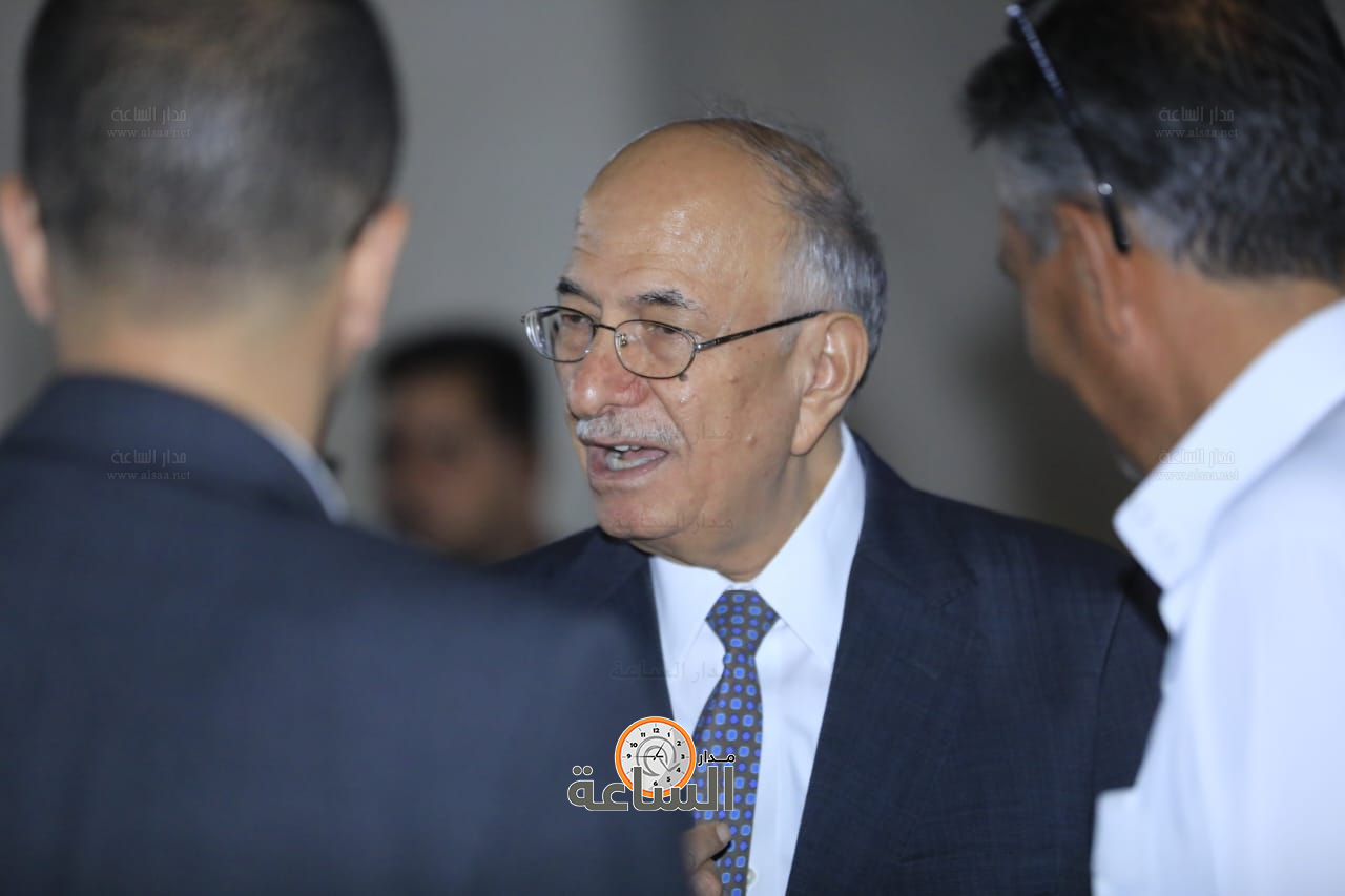 Madar Al-Saa Images 0.6671707950034331