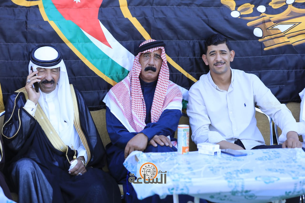 Madar Al-Saa Images 0.538768643376951