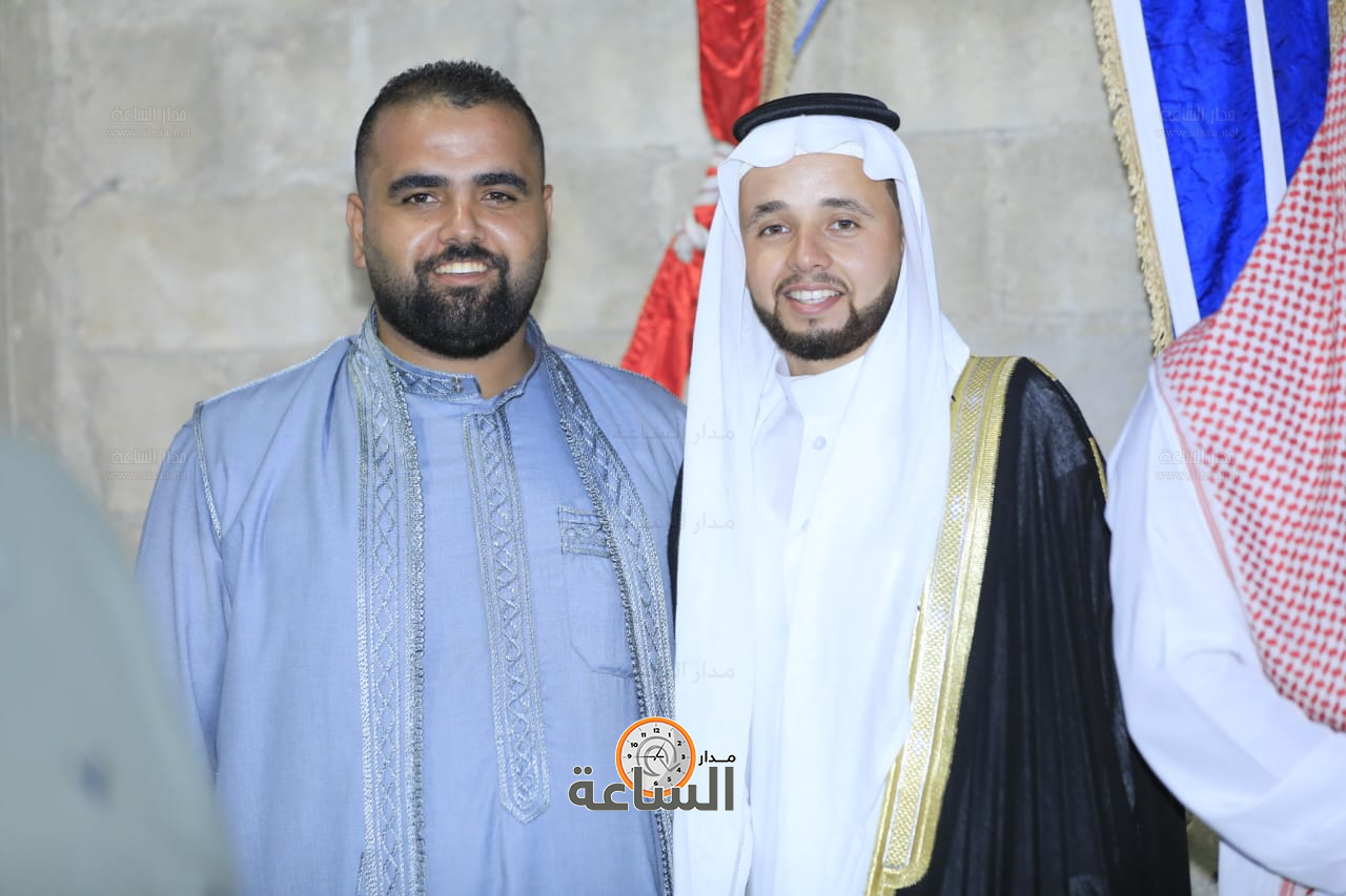 Madar Al-Saa Images 0.7048979733272875