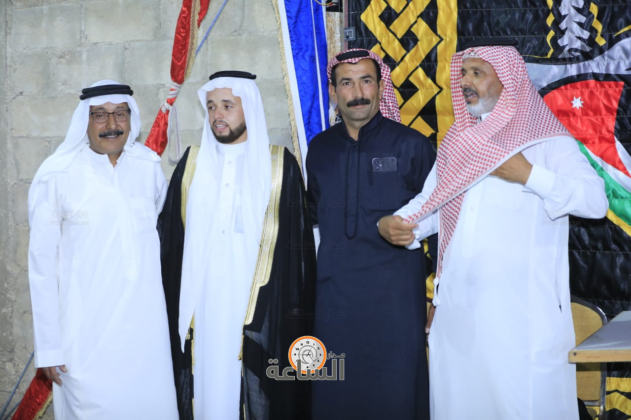 Madar Al-Saa Images 0.11183692692882041