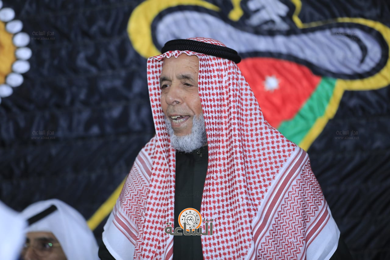 Madar Al-Saa Images 0.37353043479937187