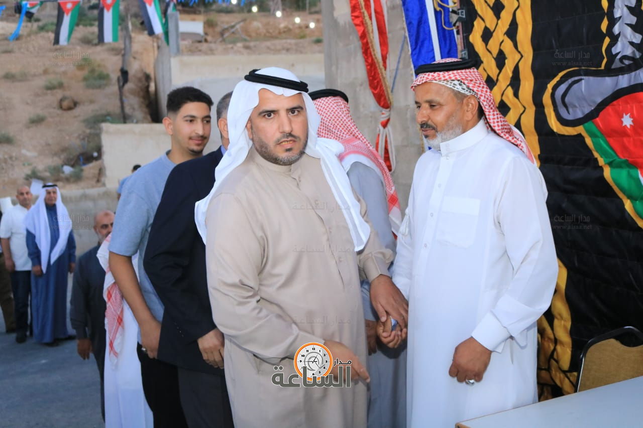 Madar Al-Saa Images 0.20181864203358502