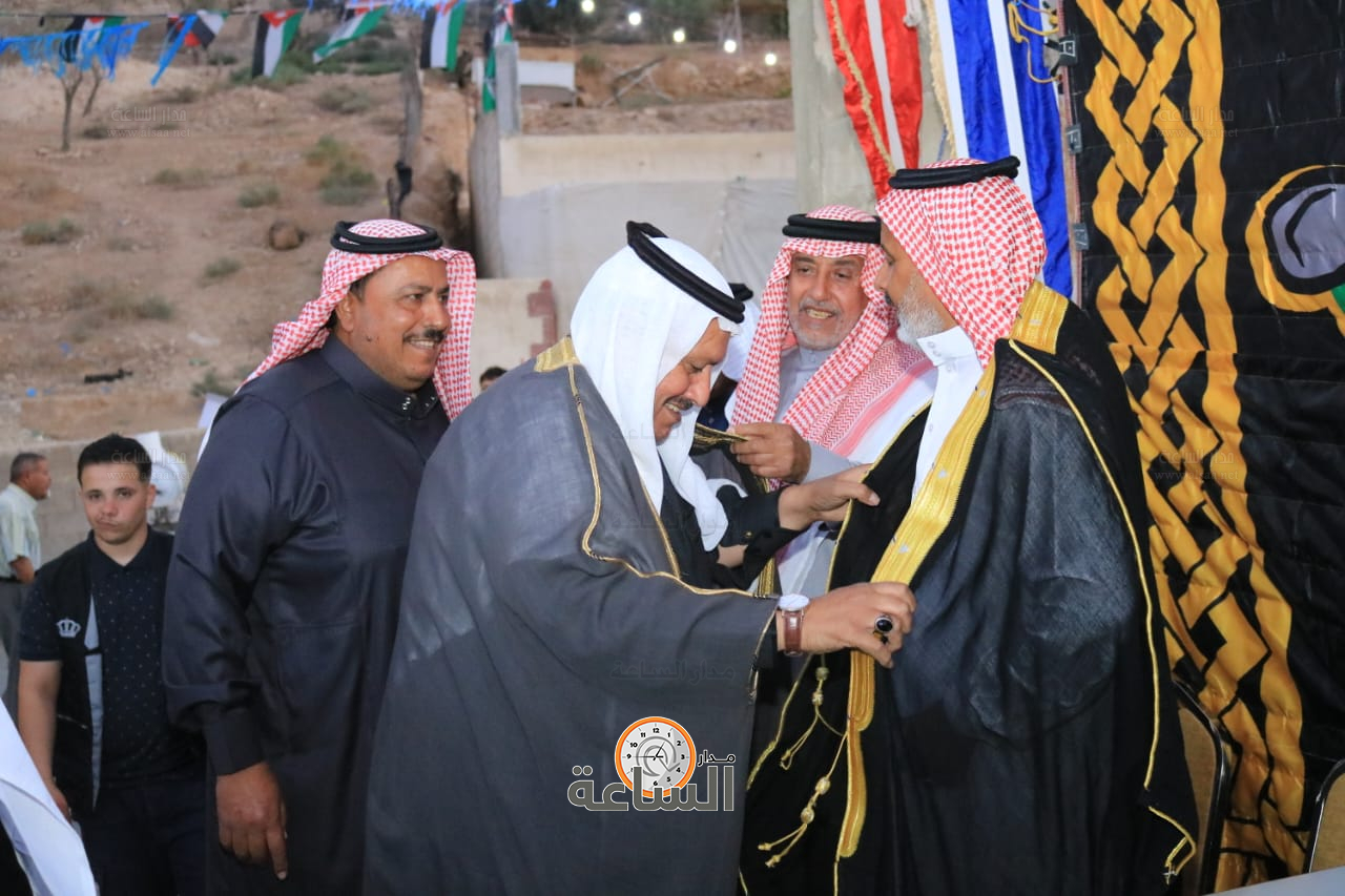 Madar Al-Saa Images 0.7271249573058507