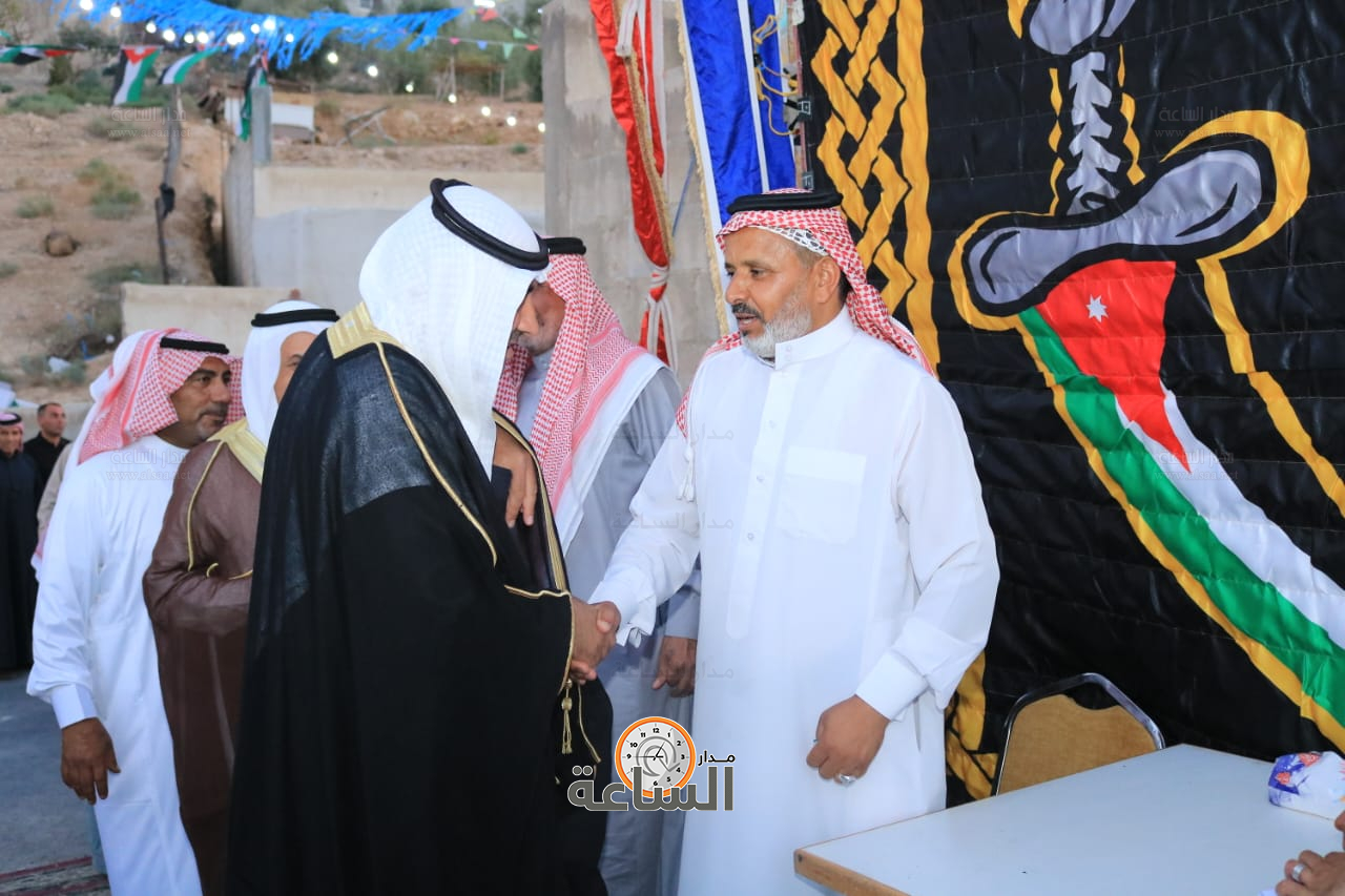 Madar Al-Saa Images 0.013987573776195528