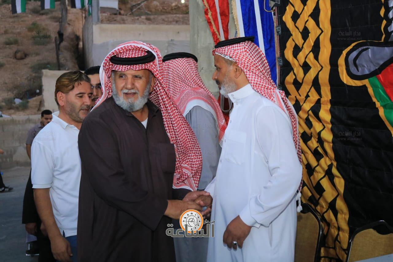 Madar Al-Saa Images 0.8933980248750909