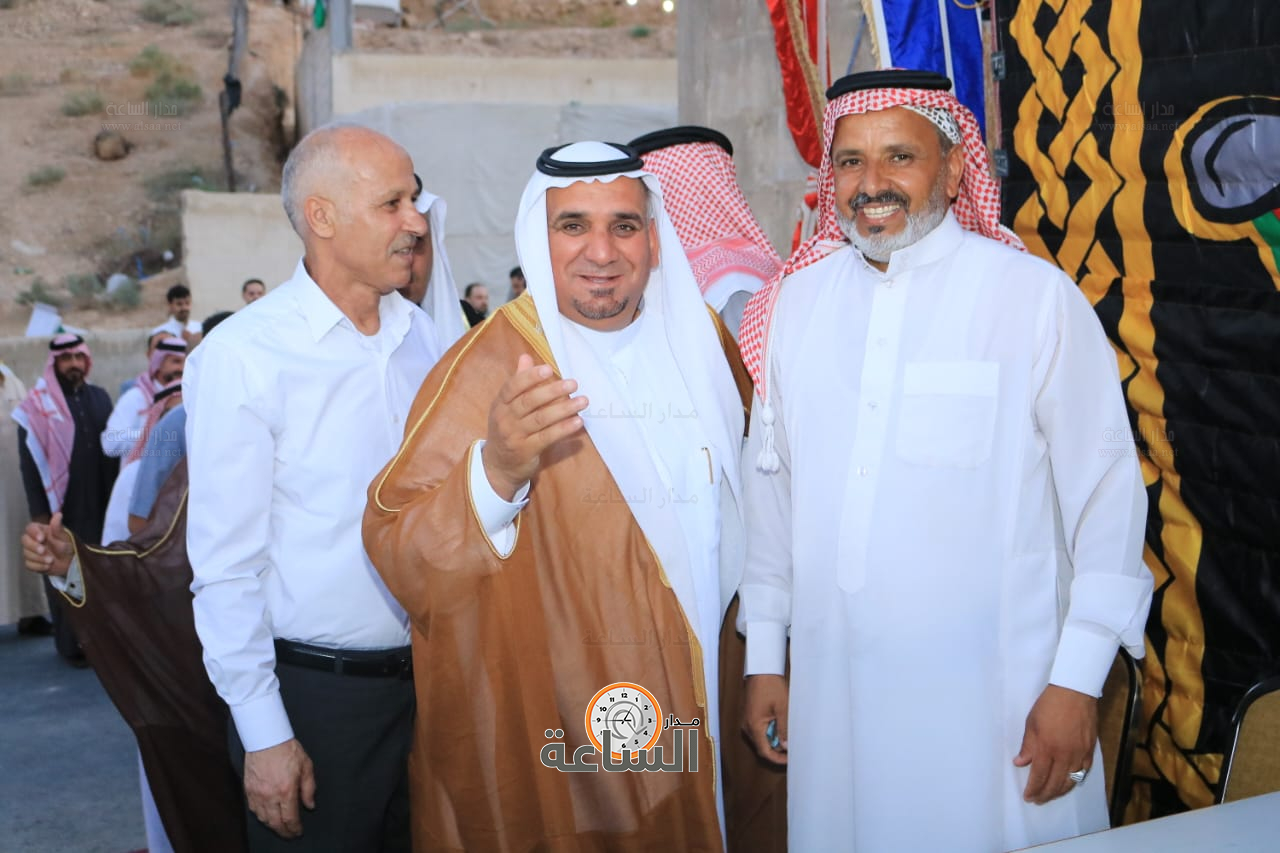 Madar Al-Saa Images 0.9870054024134215