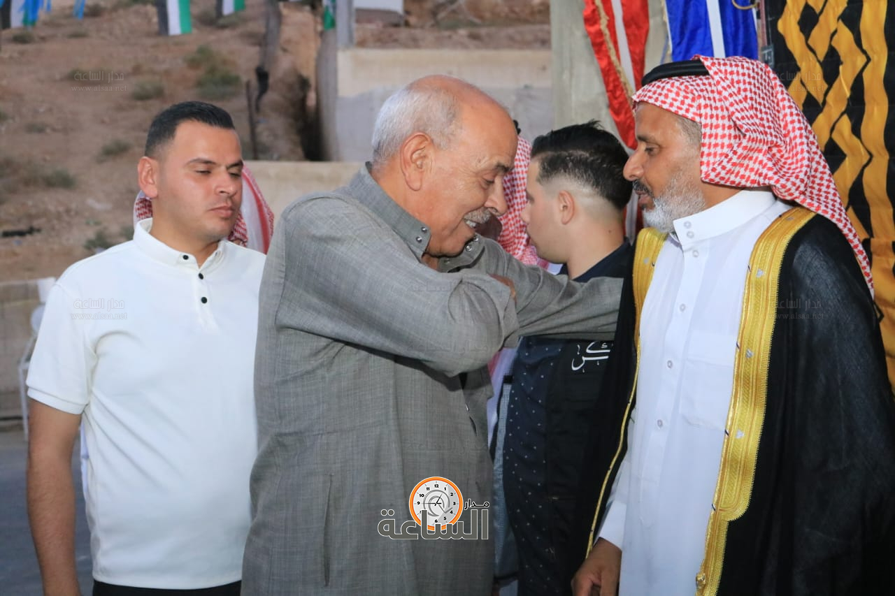 Madar Al-Saa Images 0.5086365733245983