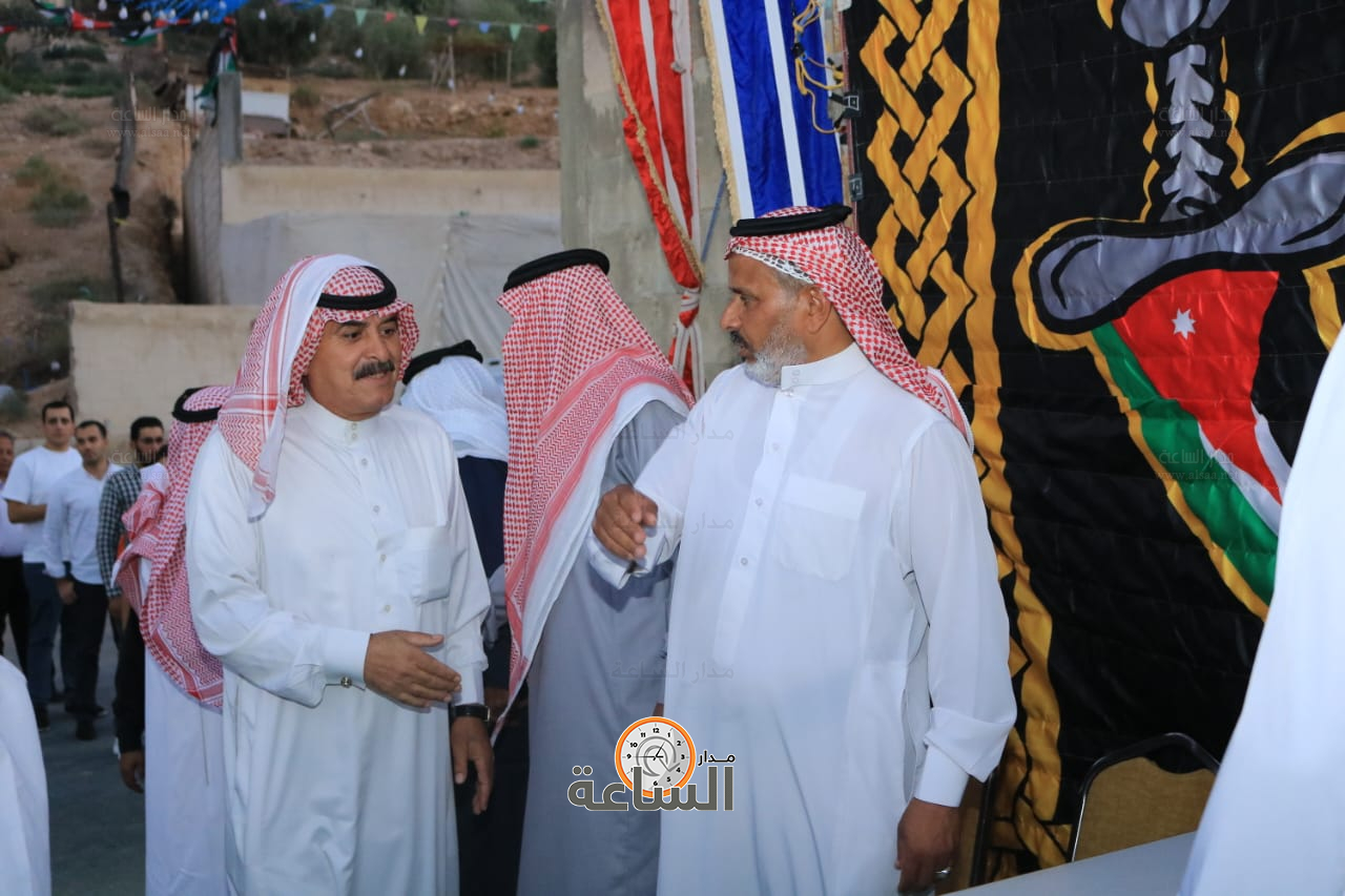 Madar Al-Saa Images 0.6081185793660815