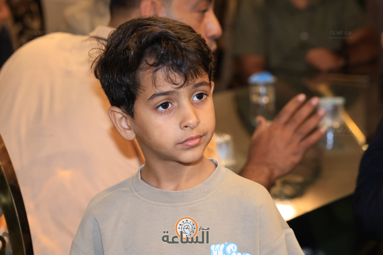 Madar Al-Saa Images 0.487114554282826