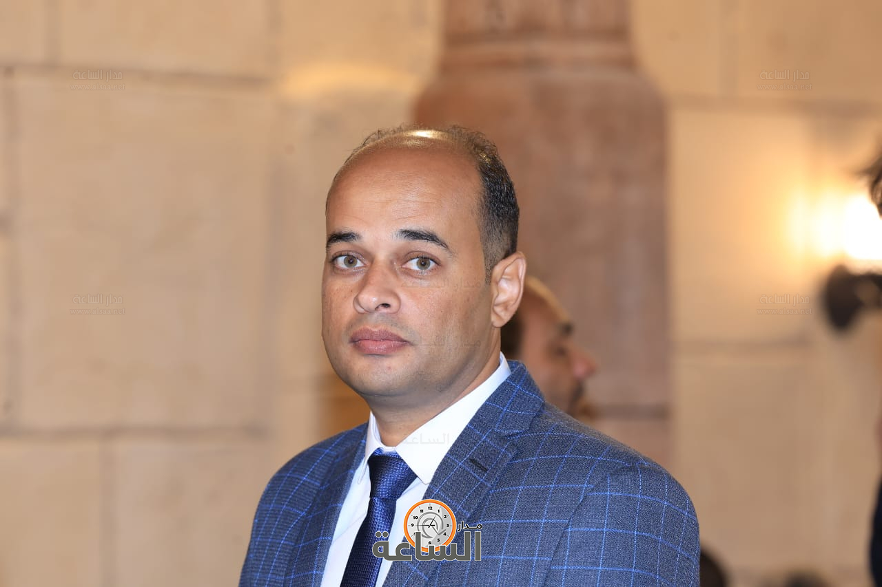 Madar Al-Saa Images 0.5617155170095068