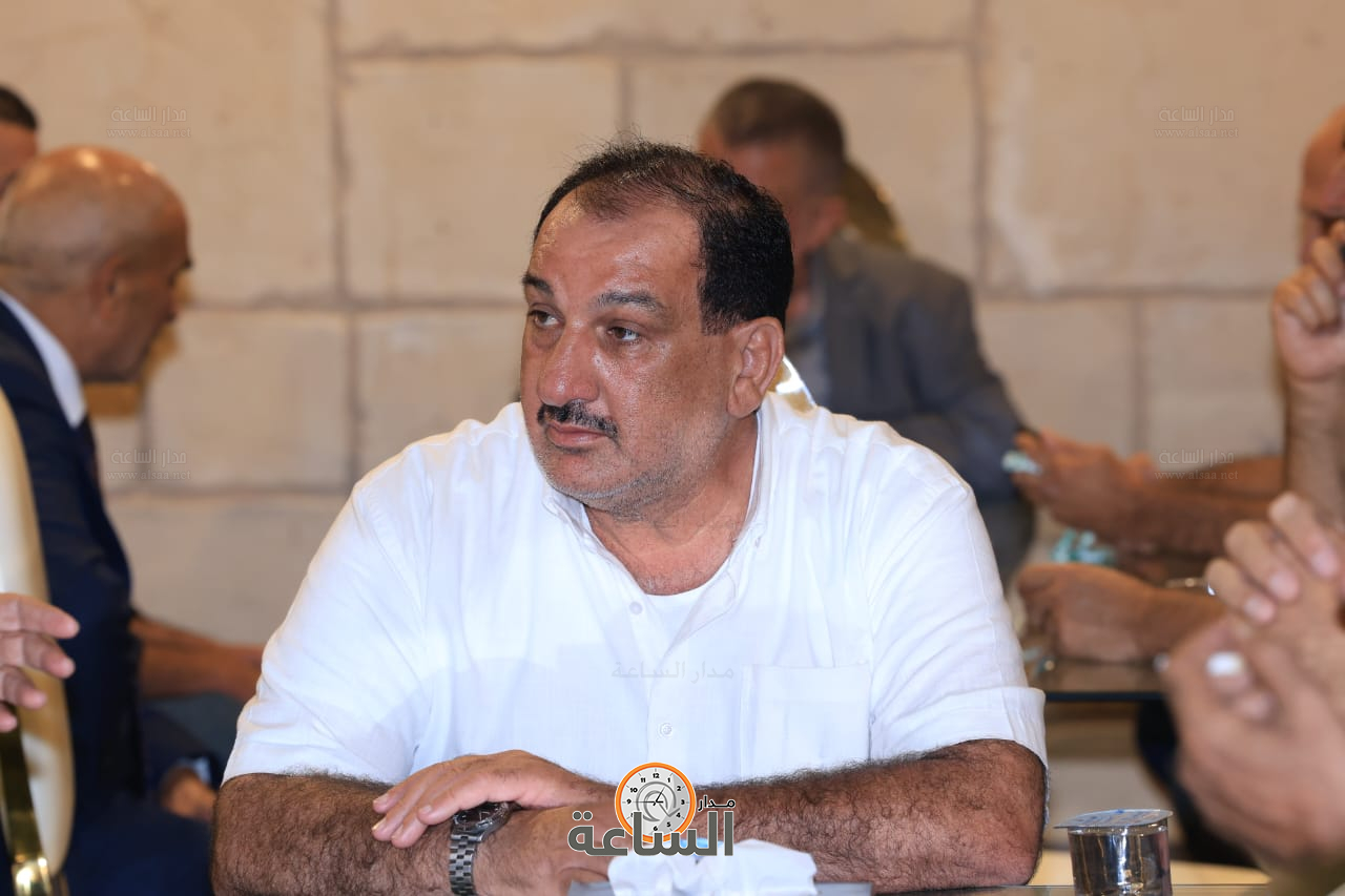 Madar Al-Saa Images 0.3438400032907789