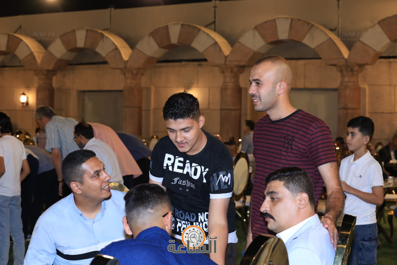 Madar Al-Saa Images 0.16054947893571936