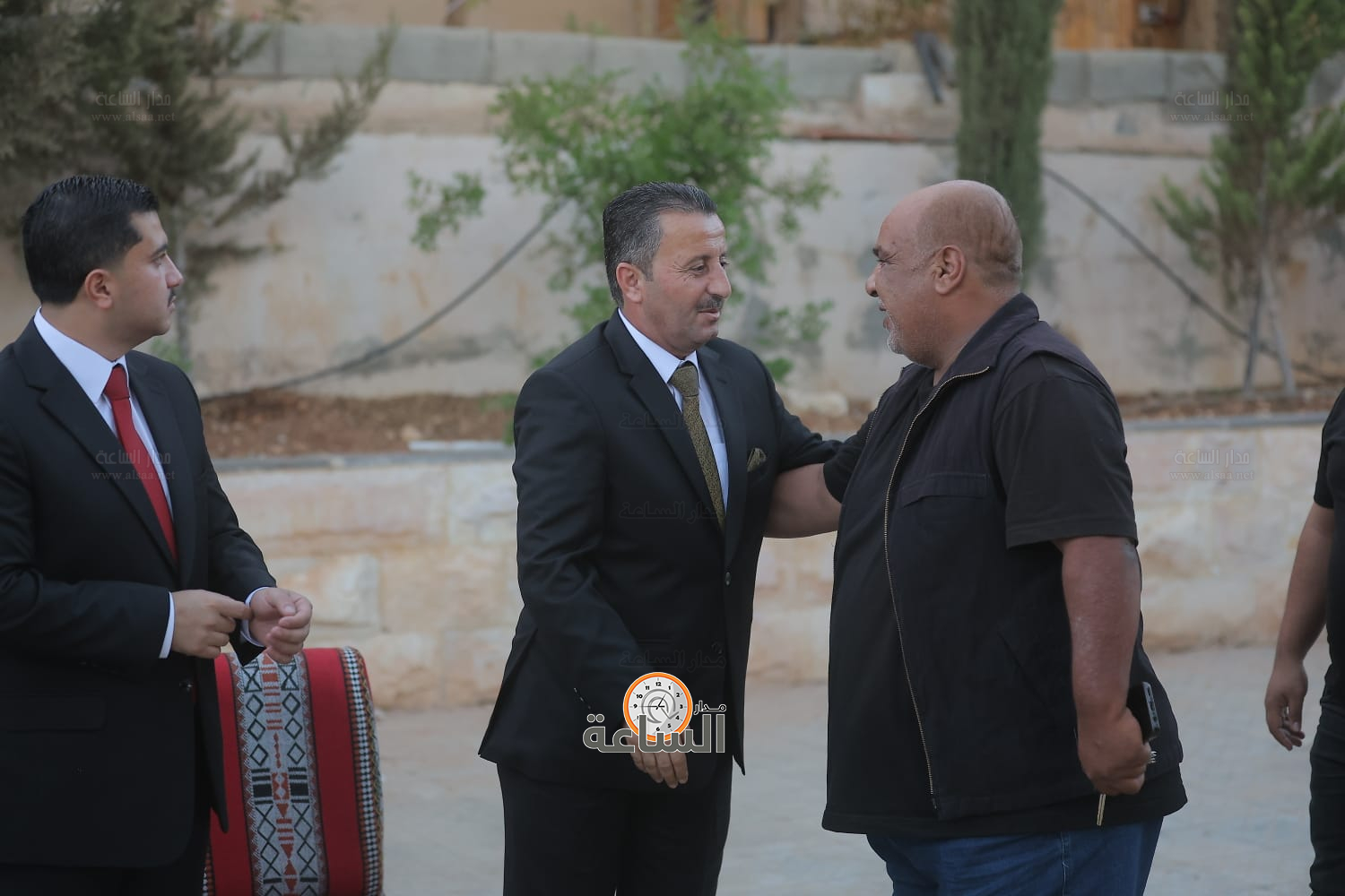 Madar Al-Saa Images 0.9095104244440405