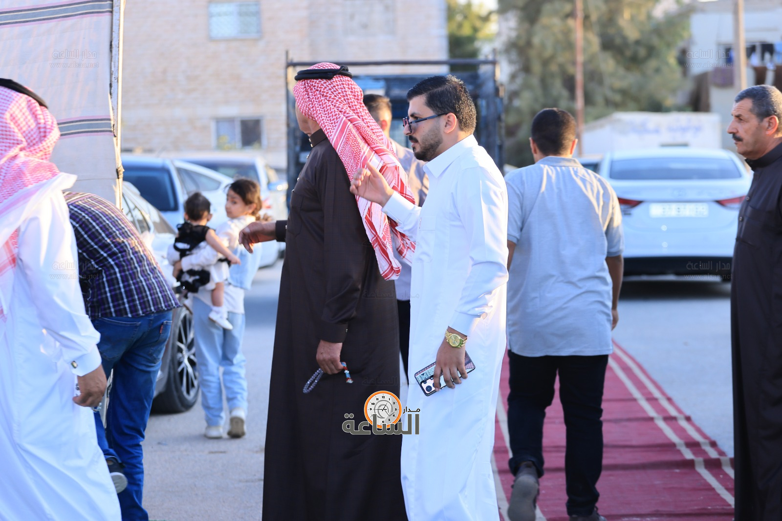 Madar Al-Saa Images 0.15266154937135978