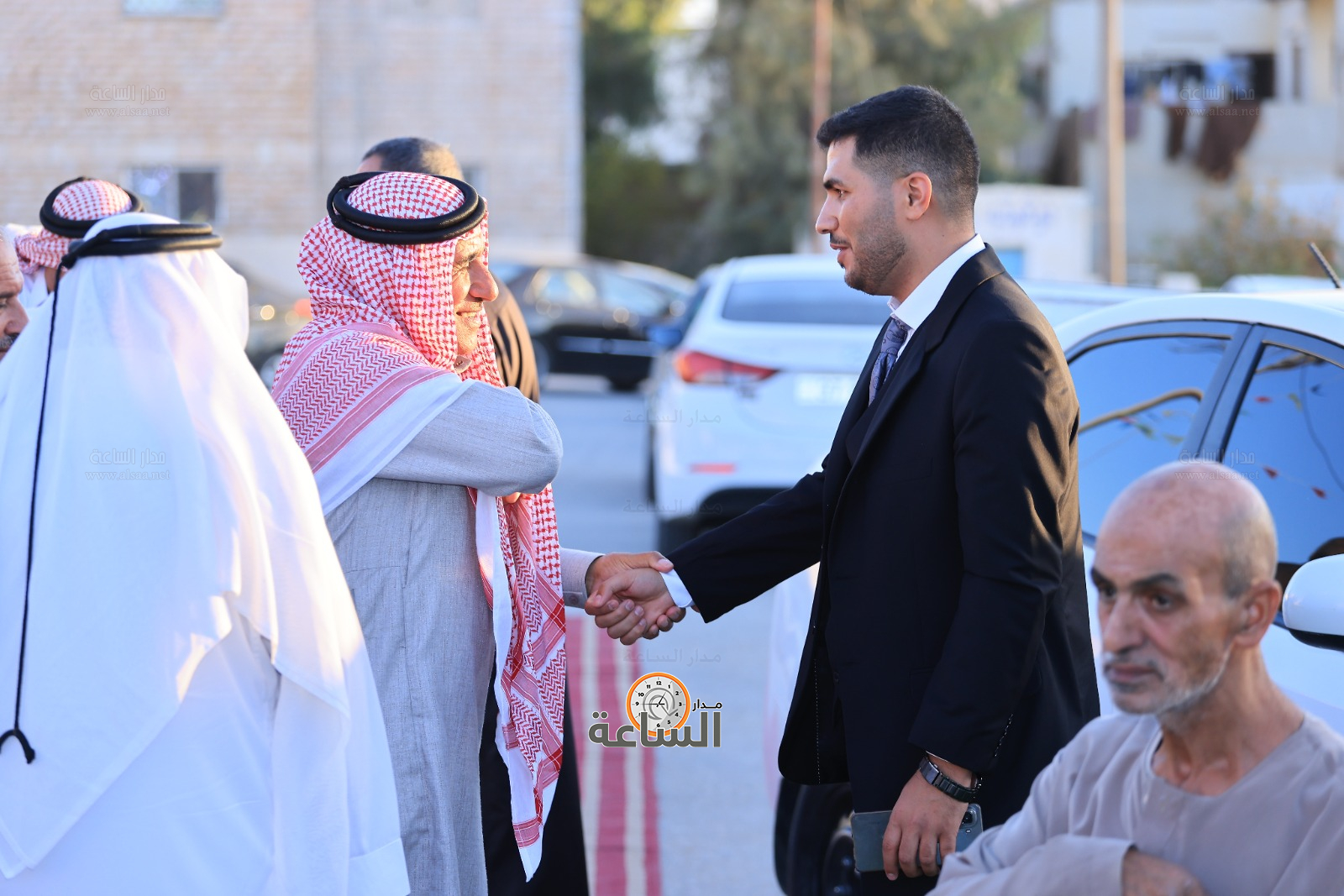 Madar Al-Saa Images 0.6053290940561086