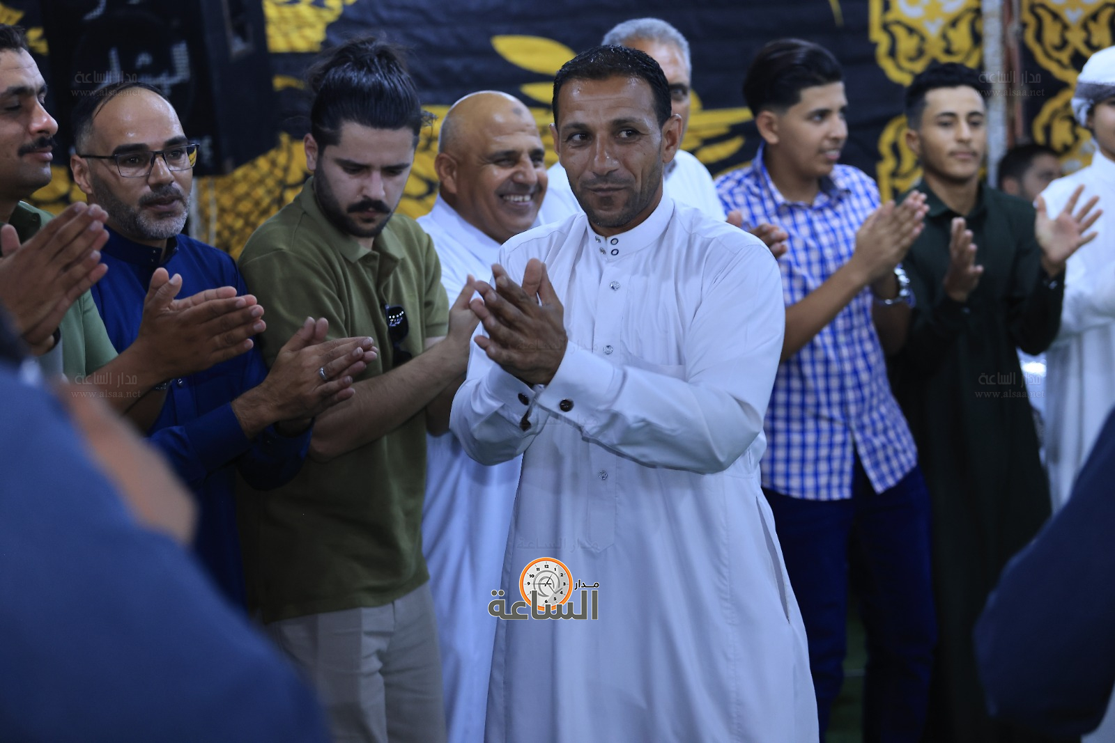 Madar Al-Saa Images 0.9698623931886609