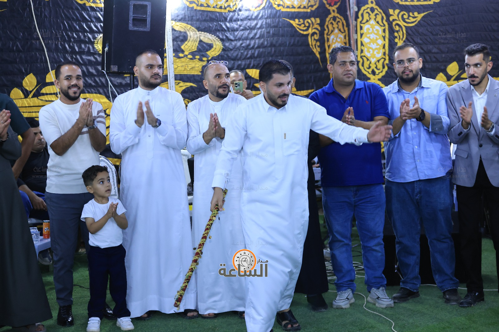 Madar Al-Saa Images 0.9888201562725495