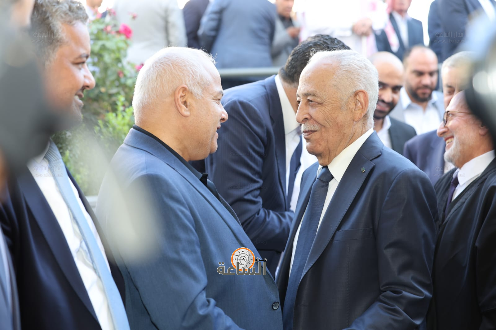 Madar Al-Saa Images 0.5140038505102724