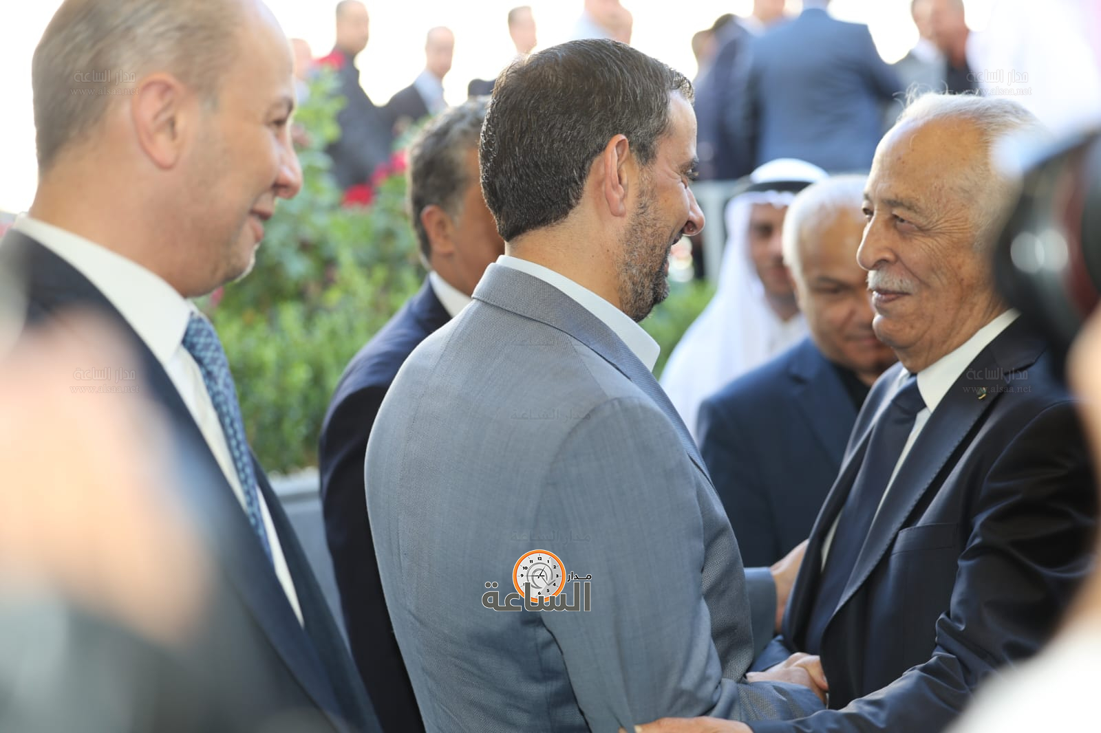 Madar Al-Saa Images 0.17870339678357838