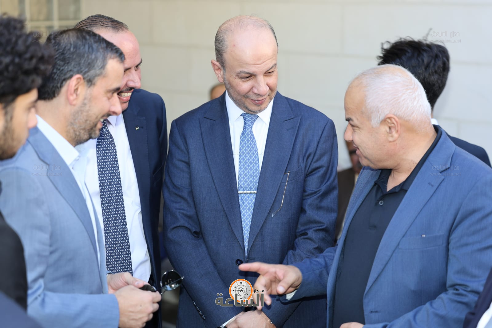 Madar Al-Saa Images 0.14521702636238587