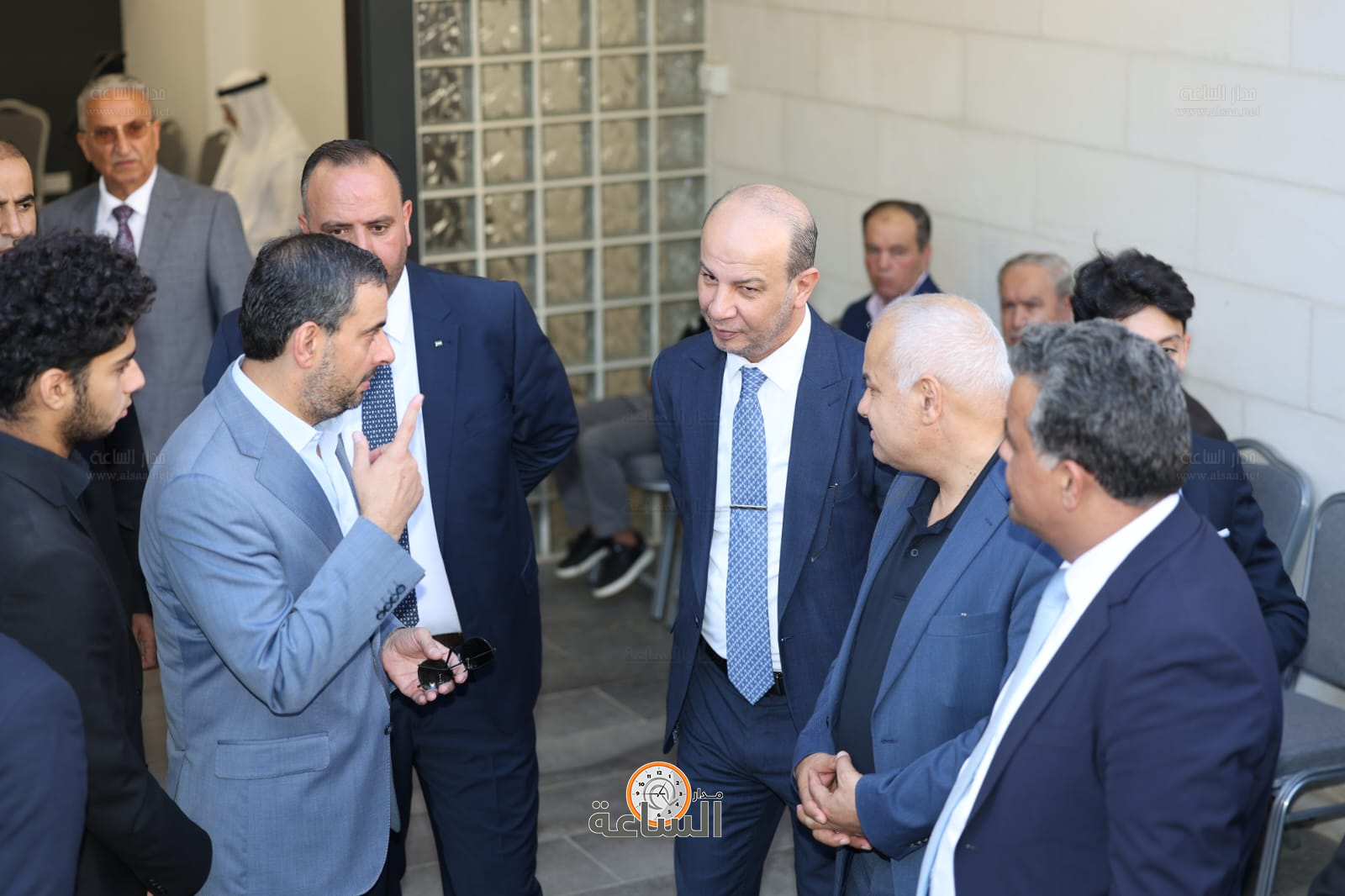 Madar Al-Saa Images 0.8876627730381508