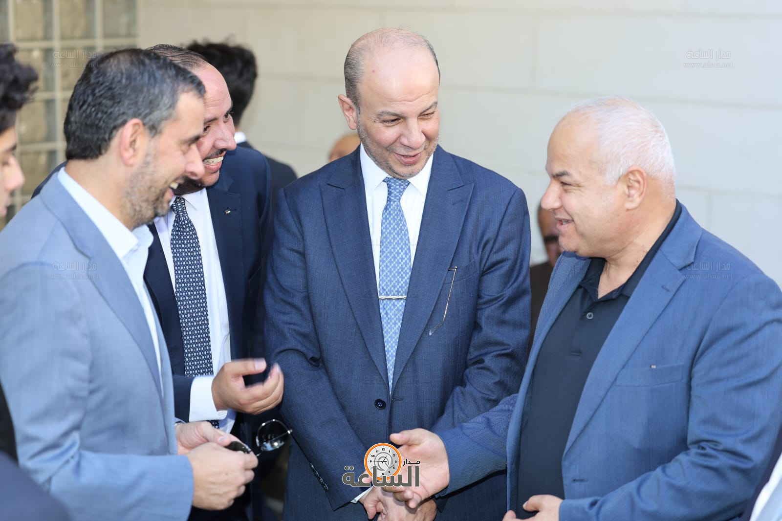 Madar Al-Saa Images 0.659360421640849