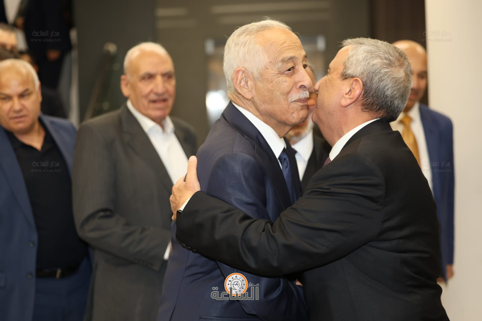 Madar Al-Saa Images 0.1376292958100308