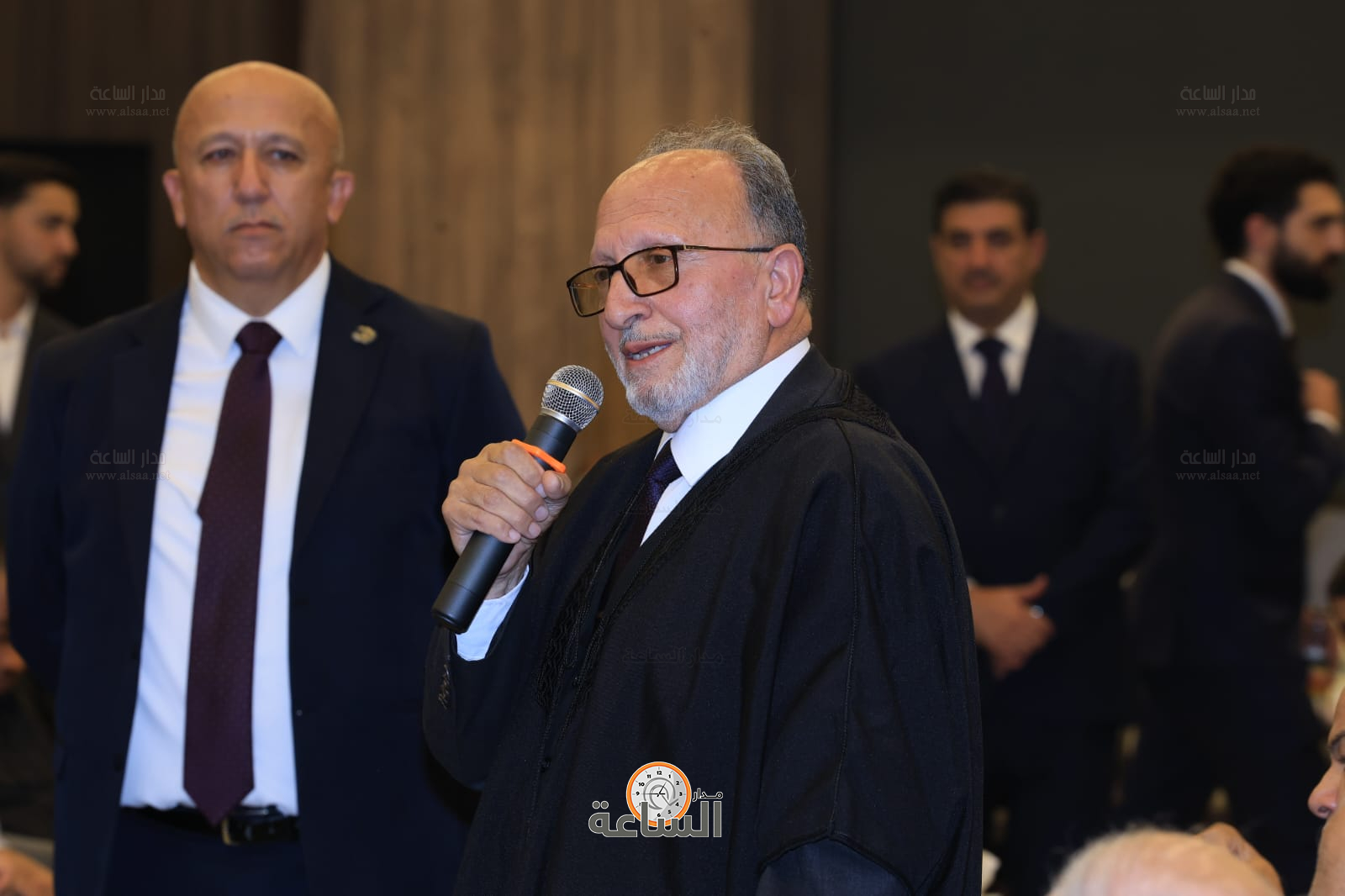 Madar Al-Saa Images 0.9014397555425541