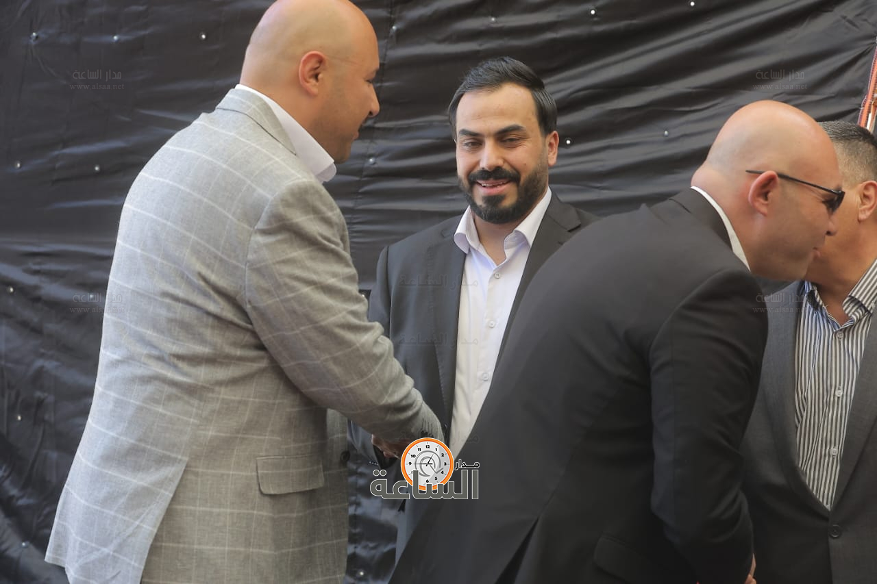 Madar Al-Saa Images 0.45338452913457117