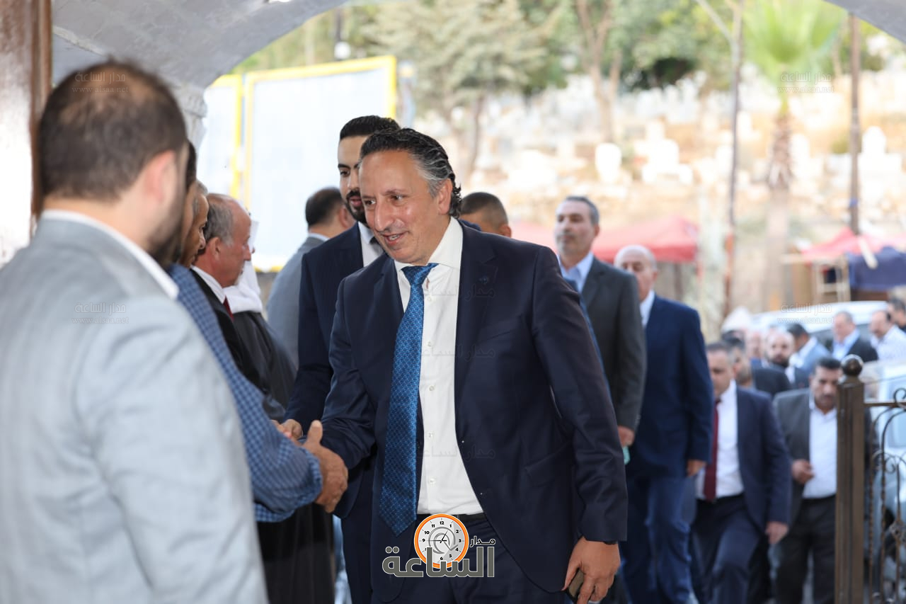 Madar Al-Saa Images 0.7779686959114165