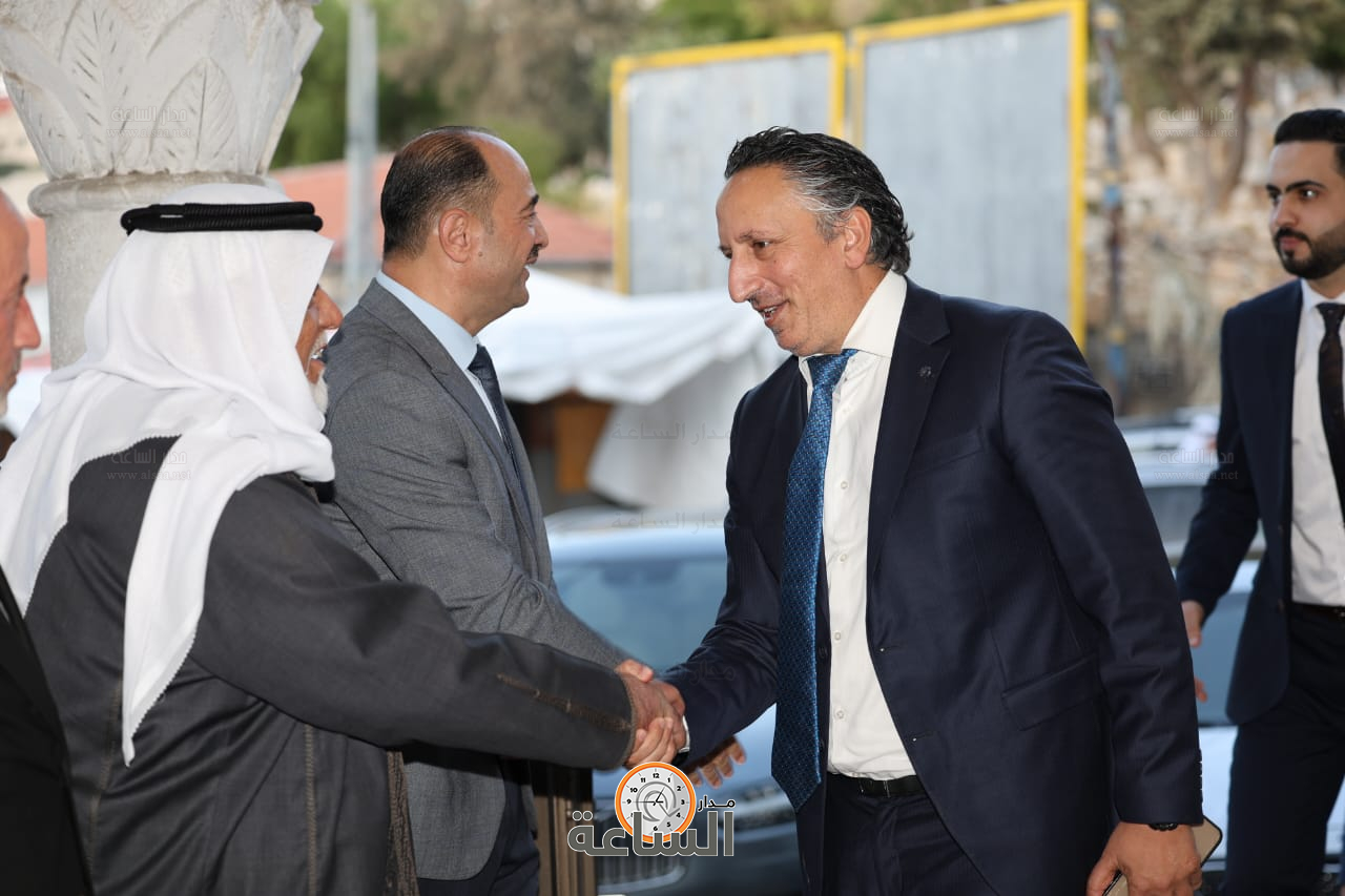 Madar Al-Saa Images 0.6046082040700693