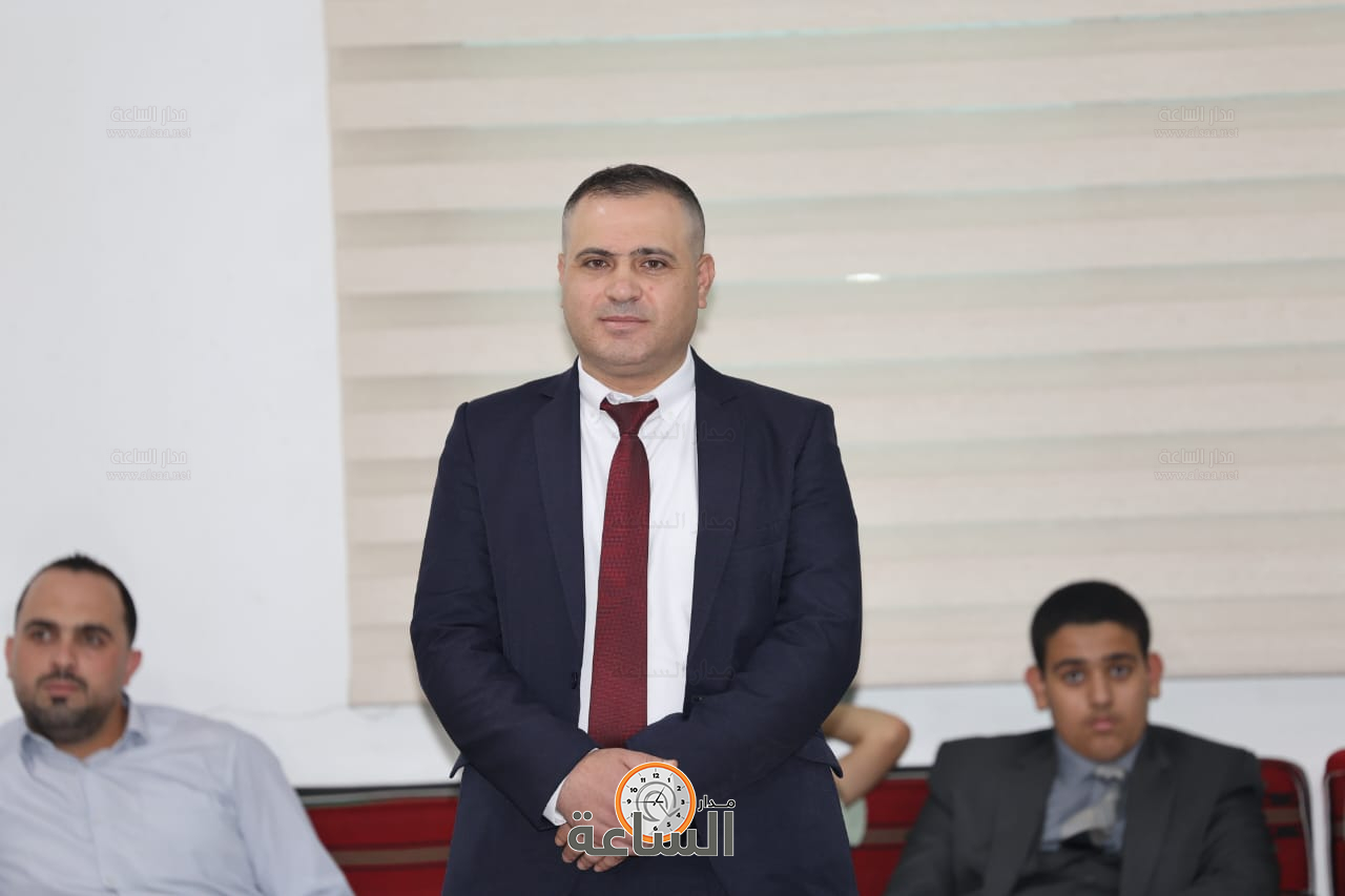 Madar Al-Saa Images 0.517888160739396