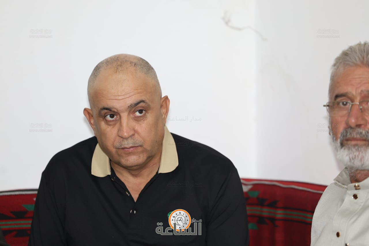 Madar Al-Saa Images 0.24290443213334234