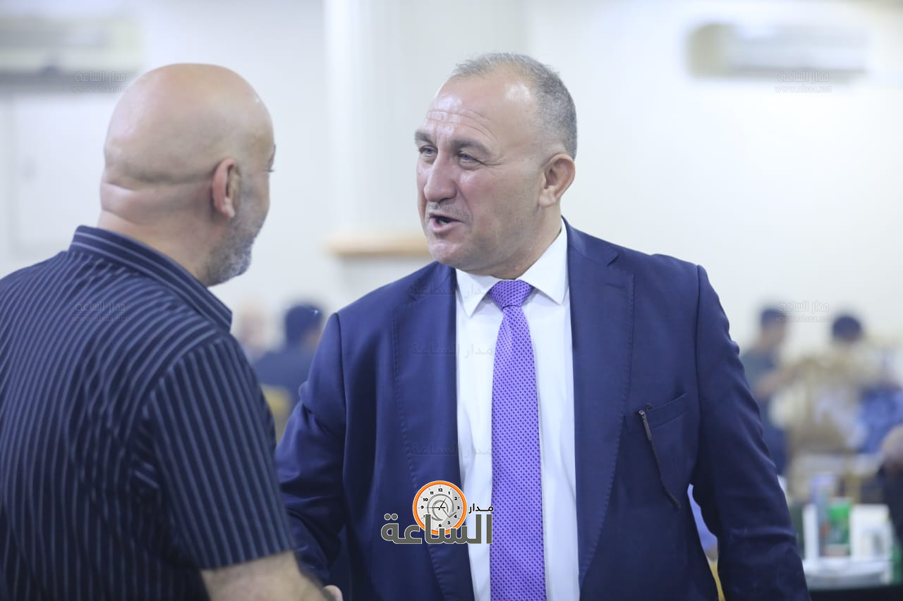 Madar Al-Saa Images 0.4384140844663792