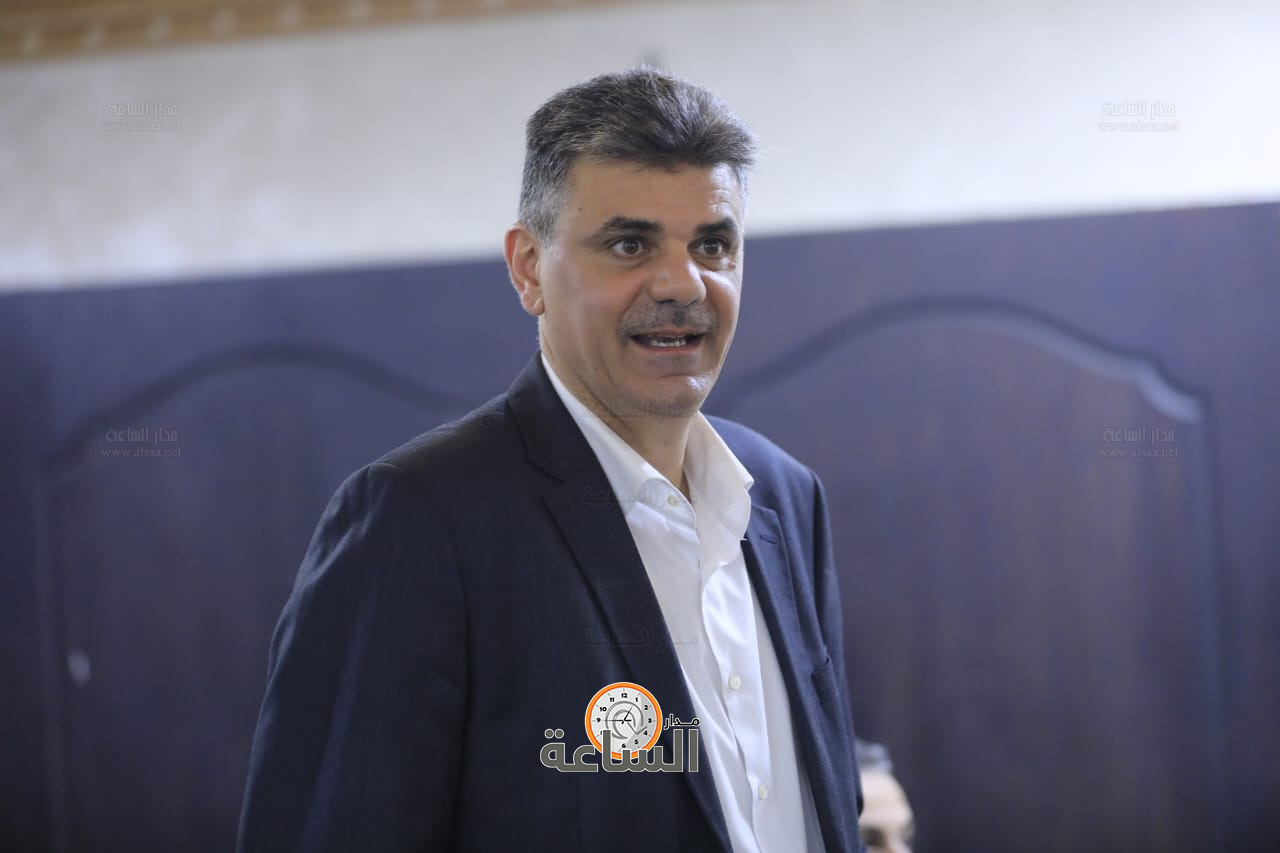 Madar Al-Saa Images 0.8295755427319952