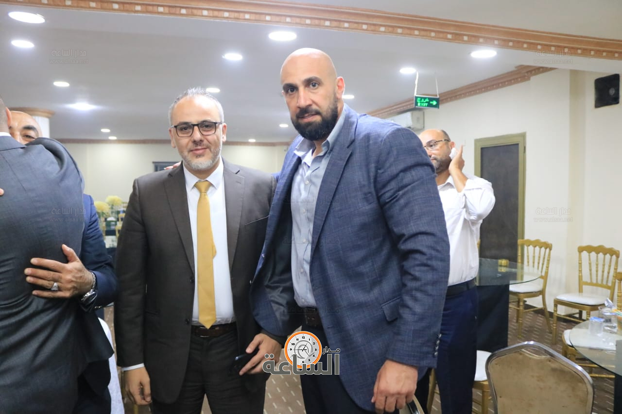 Madar Al-Saa Images 0.881695088379351