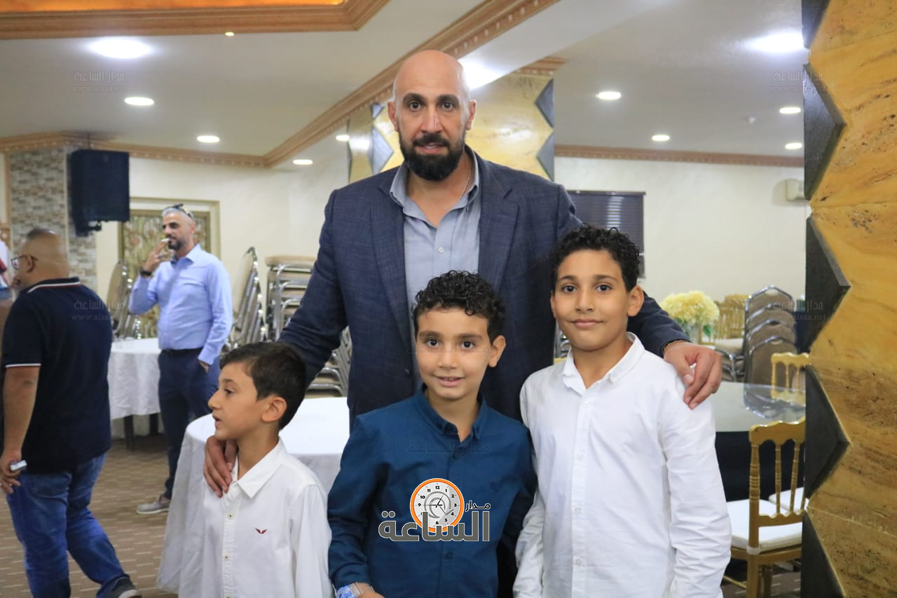 Madar Al-Saa Images 0.9809649602240498