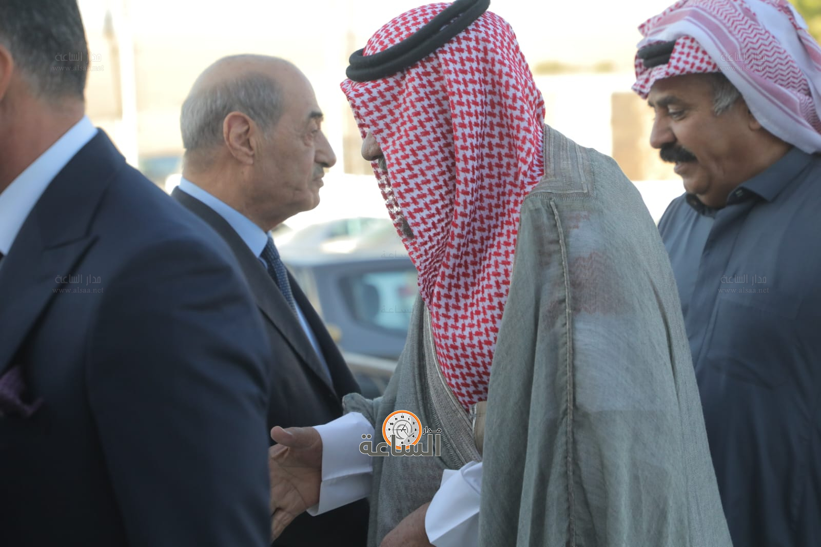 Madar Al-Saa Images 0.0671036063633128