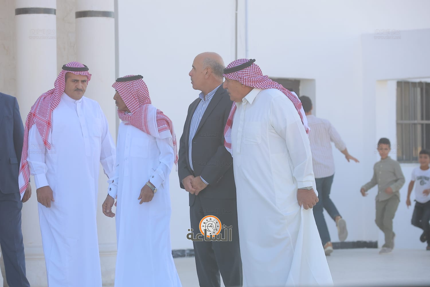 Madar Al-Saa Images 0.7793898723667133