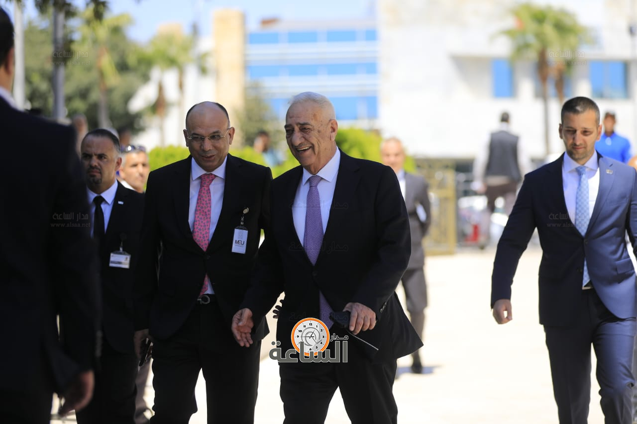 Madar Al-Saa Images 0.5513752107547251