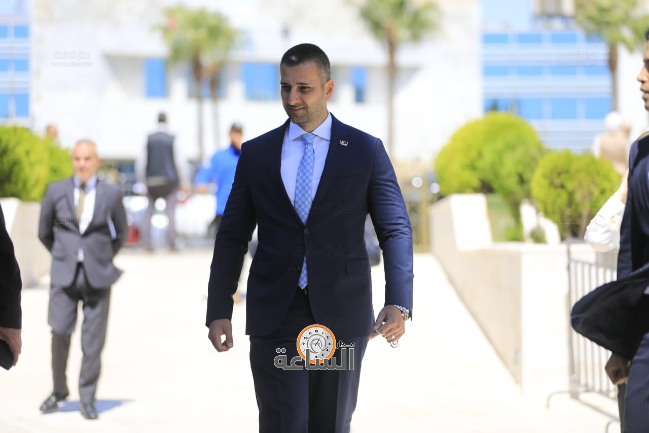 Madar Al-Saa Images 0.7133391664173122