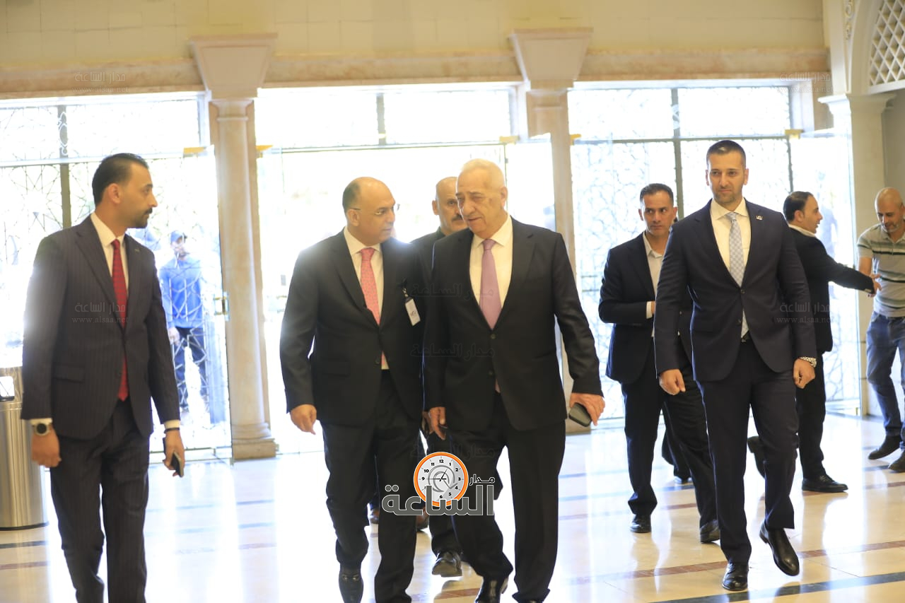 Madar Al-Saa Images 0.6083989208594799