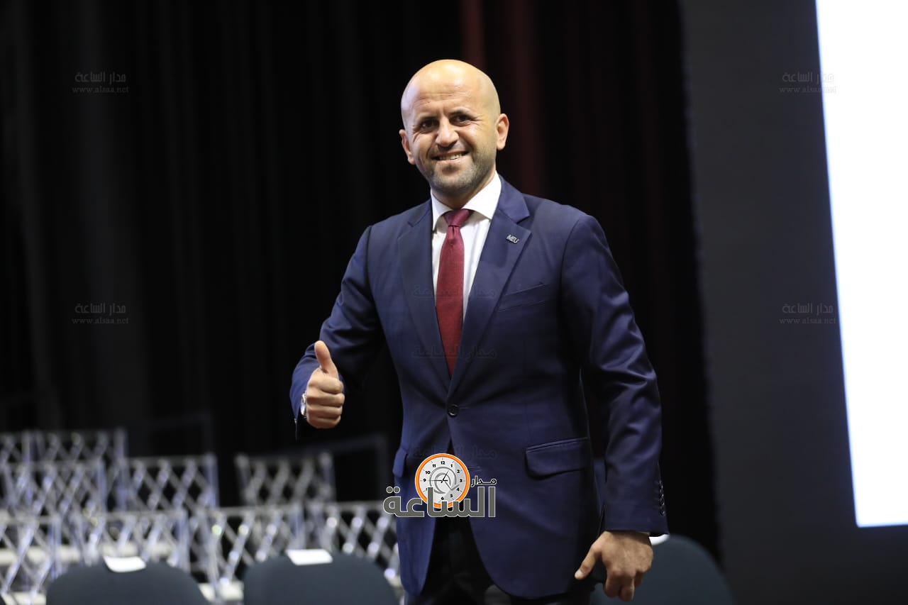 Madar Al-Saa Images 0.2305317596298948